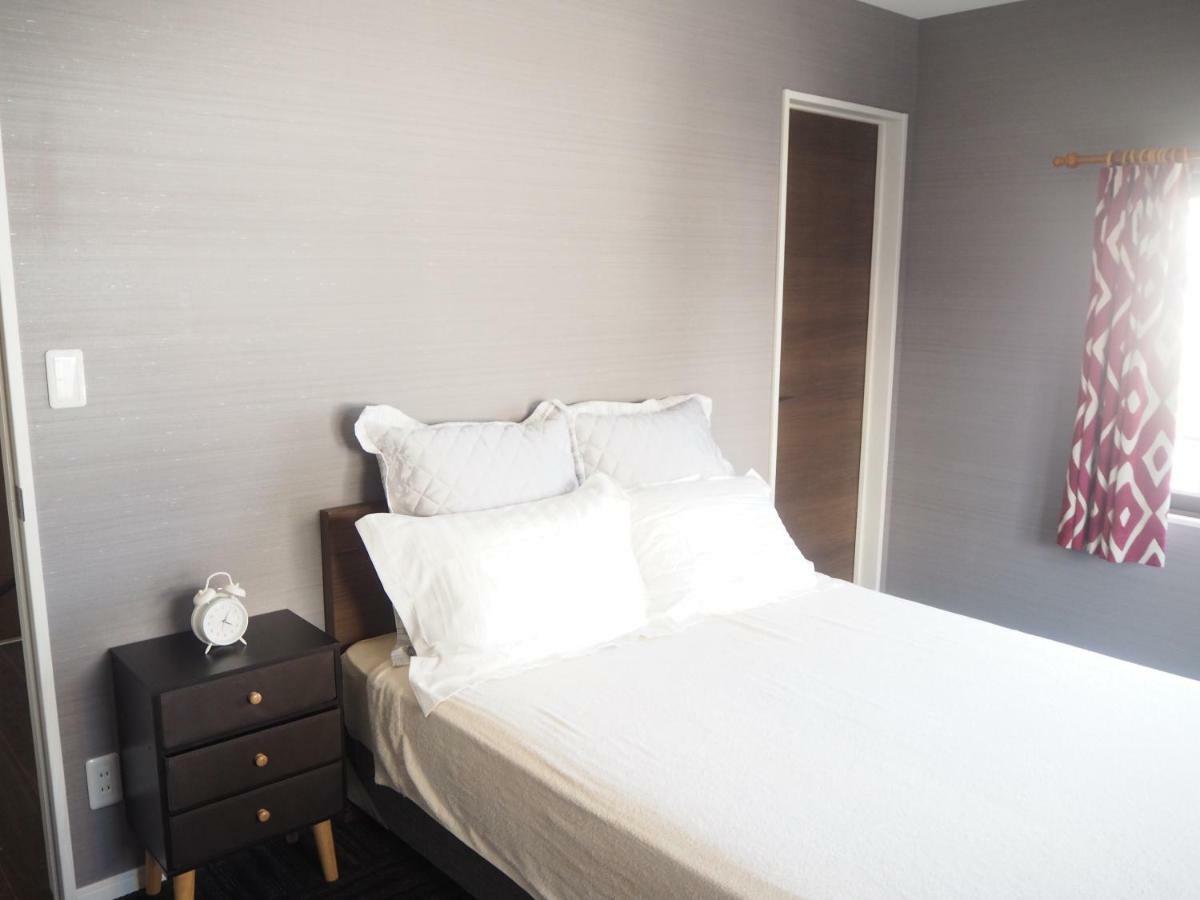Guest House Bostons Niigata Exterior photo