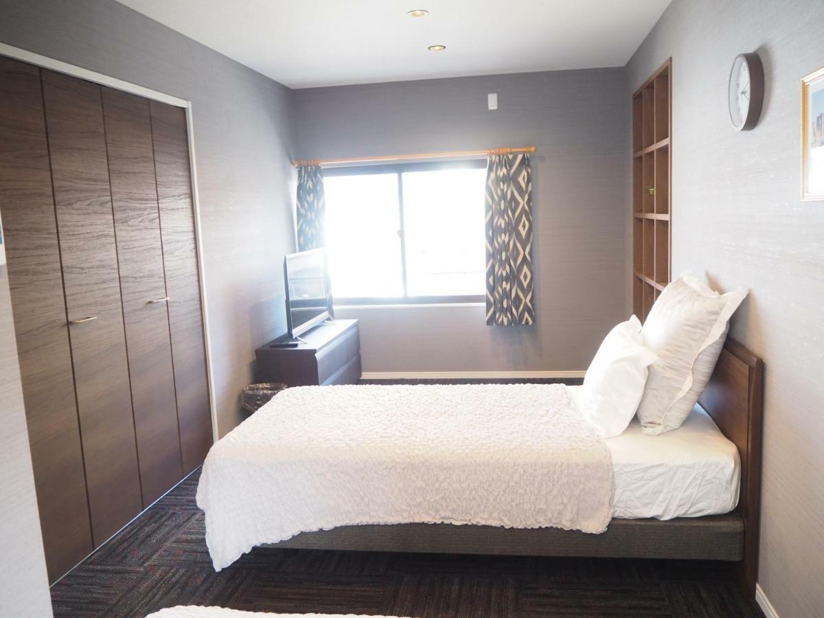 Guest House Bostons Niigata Exterior photo